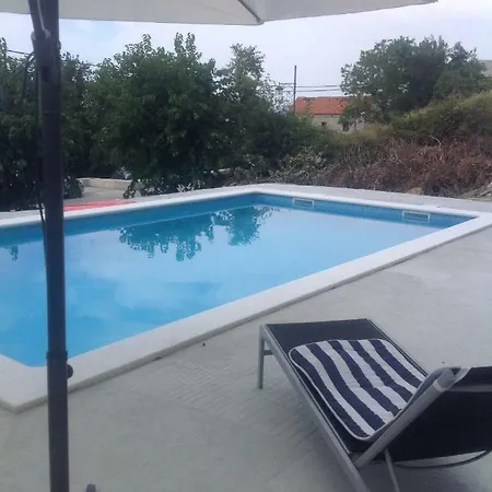 Villa Coastal In *
