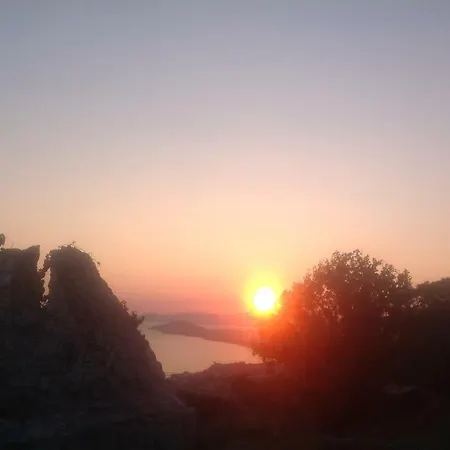 Villa Coastal In