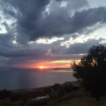 Villa Coastal In