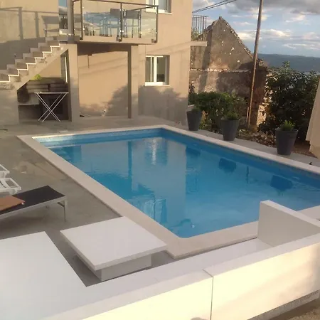 Villa Coastal In